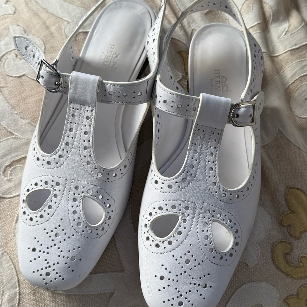Hermes White Leather Mary Jane Flats size 37